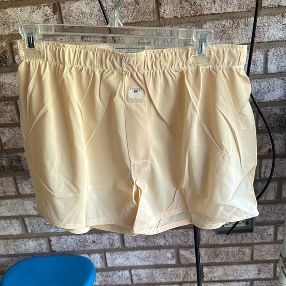 Nos Arrow 100% Nylon Cream Arrow Tapered Boxer Briefs sz 34 Deadstock - Picture 10 of 12